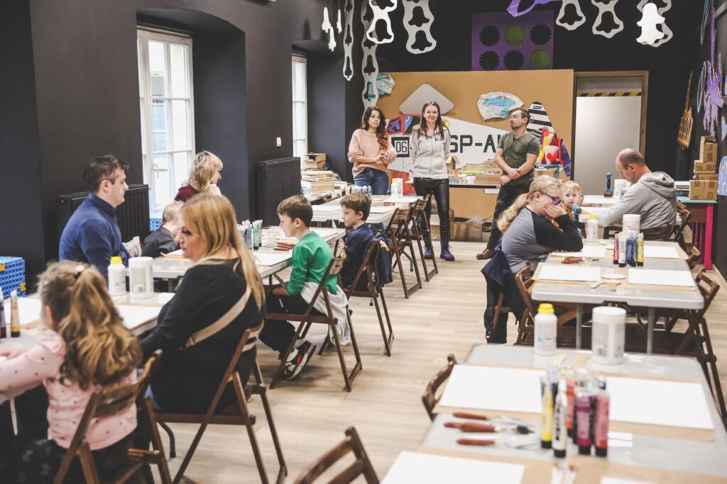 642w2320_20251109_Muz Zabawek_Kooperatywa Zabawek3-2