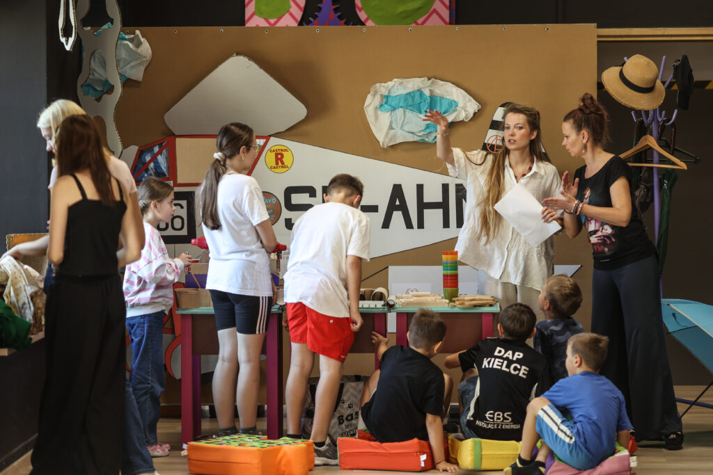 642w3505_20250921_Muzeum Zabawek_Kooperatywy