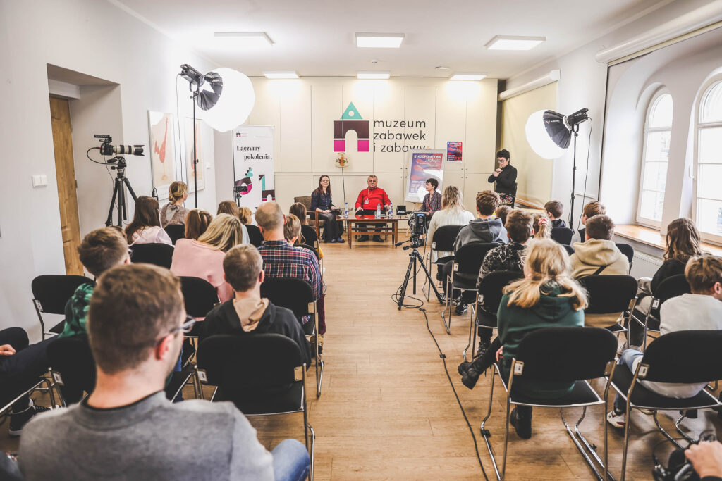 642w8581_20251019_Muz Zabawek_Kooperatywa Zabawek-2